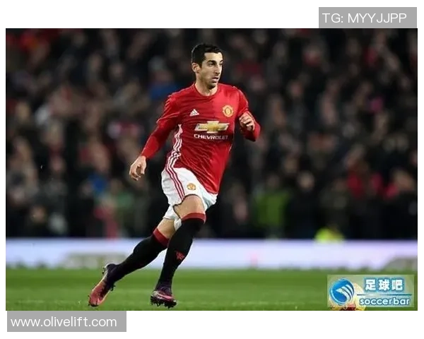 足球明星拒绝总统签名引发热议背后原因揭秘与公众反应分析 足球明星拒绝总统签名引发热议背后原因揭秘与公众反应分析